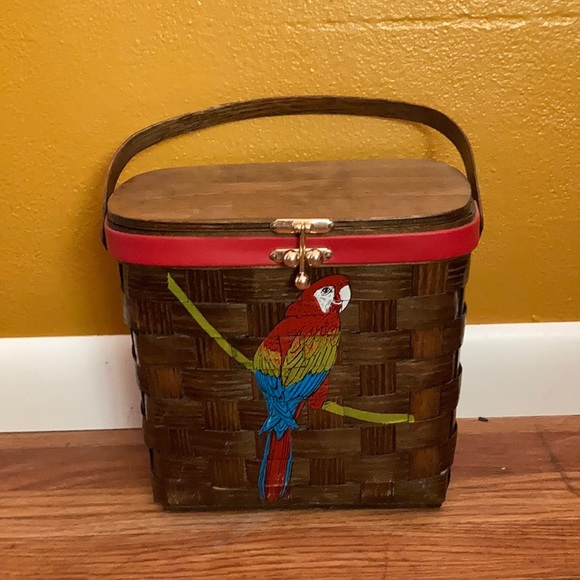 Vintage Handbags - Vintage hand-painted parrot basket purse